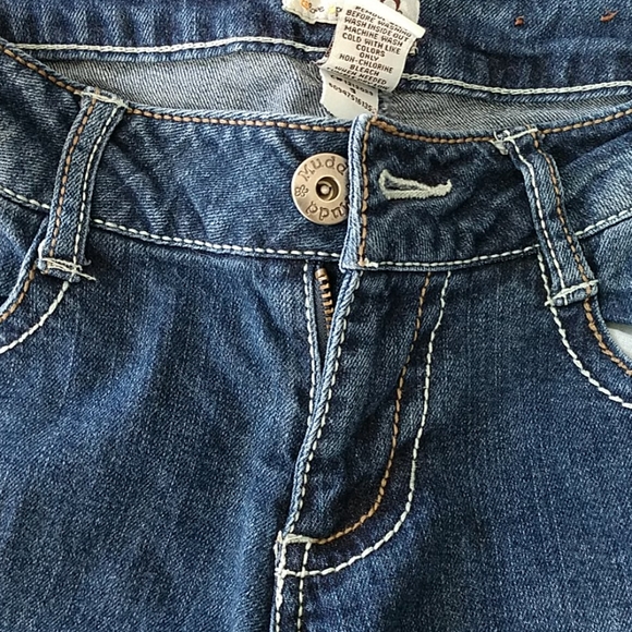 HOST PICK Mudd Distressed Jeans - Picture 7 of 8